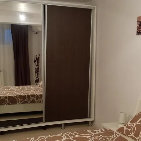 Apartament 2 *